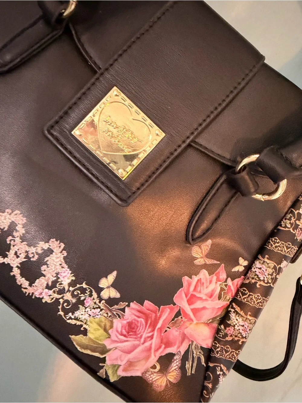 Betsey Johnson Floral Accent Black Satchel Handbag - Pink Rose Print - 💐